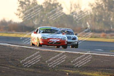 media/Jan-13-2024-CalClub SCCA (Sat) [[179f4822a7]]/Group 7/Sunset (Race)/